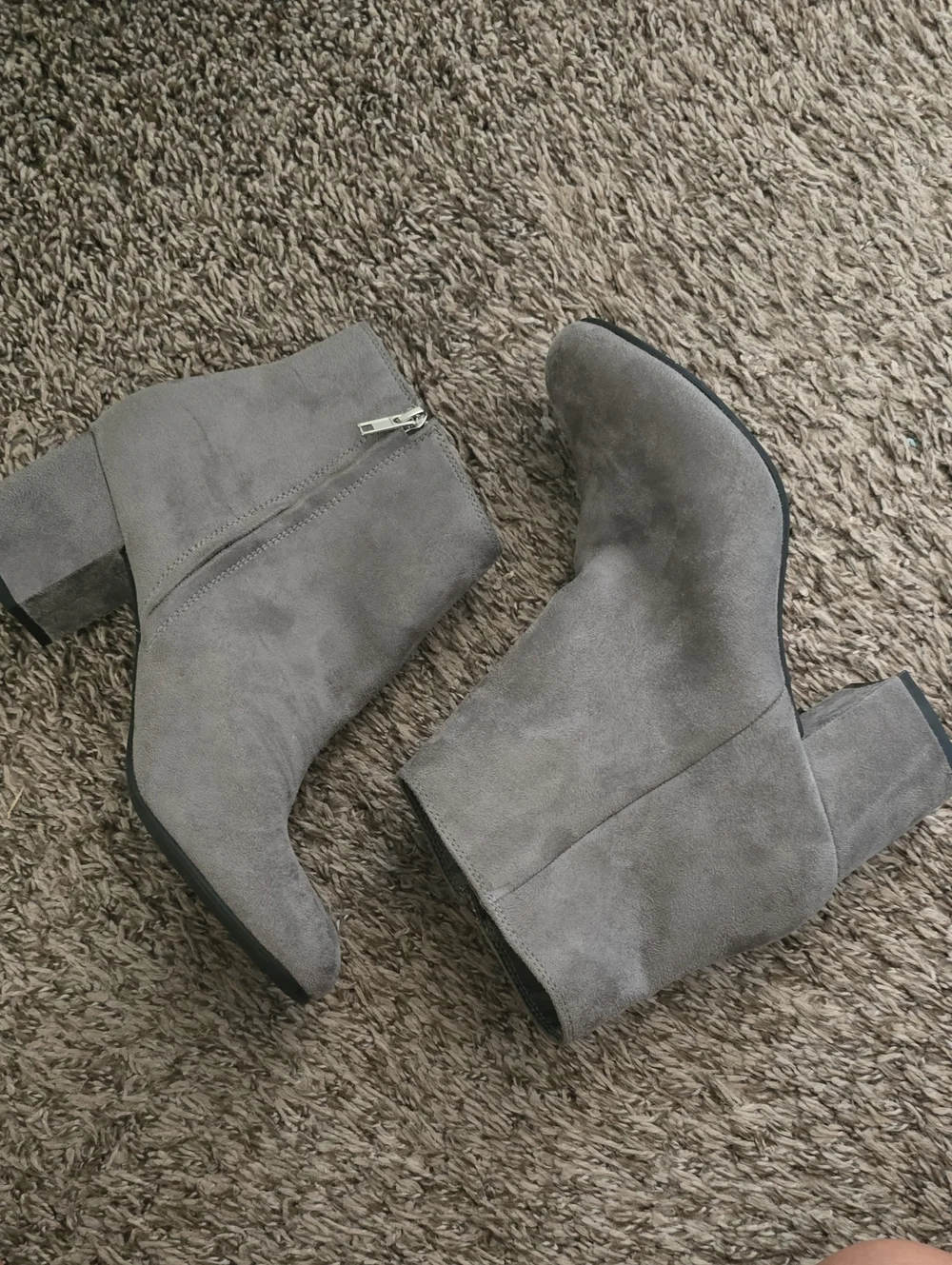 NWOT Women's Gray Suede Ankle Boots - Classic Block Heel